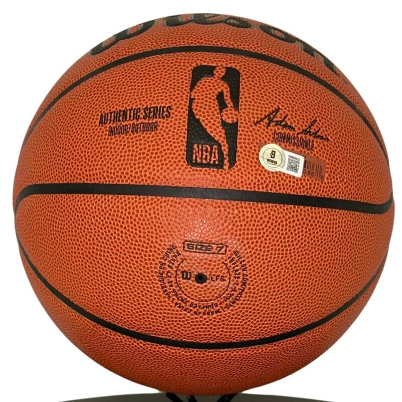 Dennis Rodman Chicago Bulls Autographed Wilson NBA  Basketball (BECKETT) - Image 5