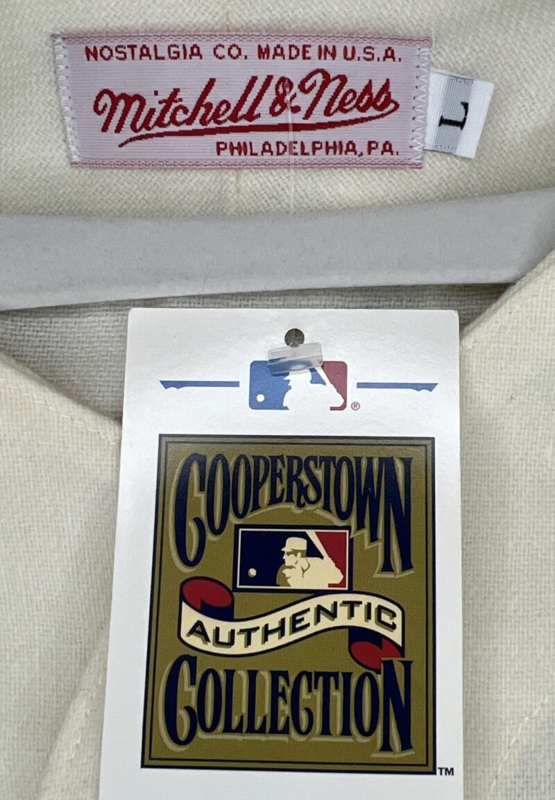 Don Sutton Autographed Los Angeles Dodgers Vintage Mitchell & Ness Jersey - Image 10