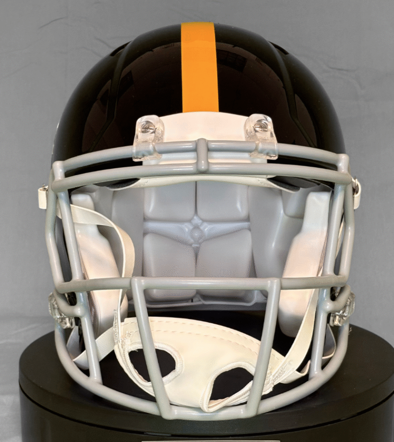 'MEAN' JOE GREEN Autographed on-field Pittsburg Steelers Helmet - Image 5