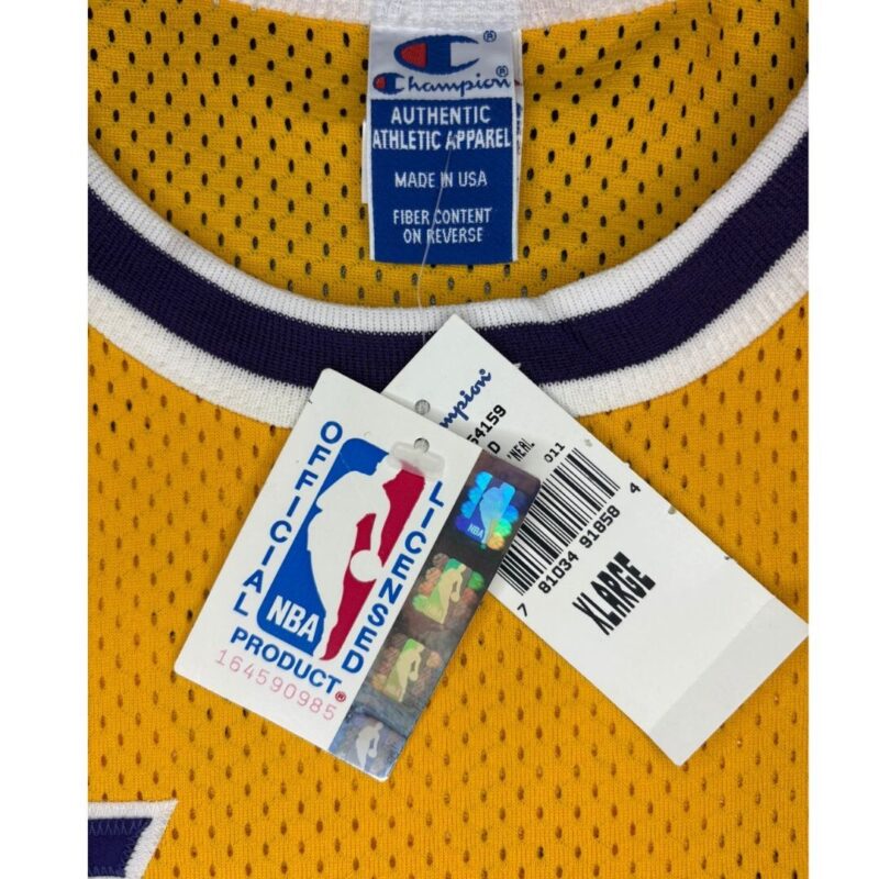 Wilt Chamberlain Autographed Los Angeles Lakers NBA Champion  Jersey (PSA ) - Image 14