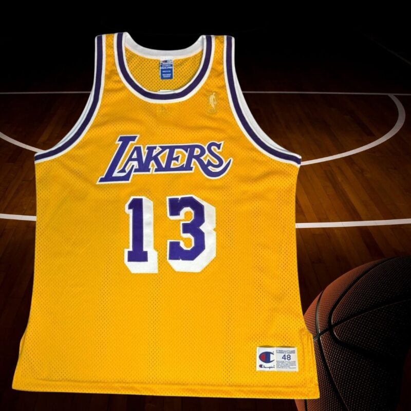 Wilt Chamberlain Autographed Los Angeles Lakers NBA Champion  Jersey (PSA ) - Image 6