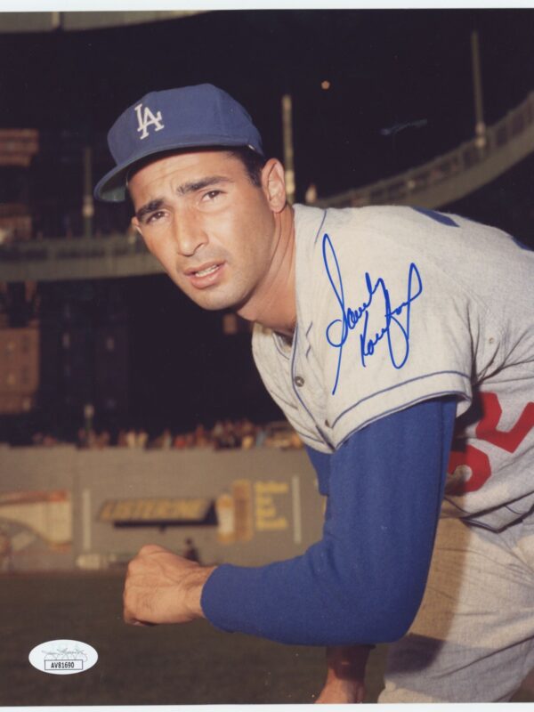1975 ORIGINAL 8X10 FULL COLOR PHOTO SANDY KOUFAX AUTO AV81690 JSA LOS ANGELES