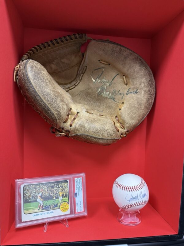 Johnny Bench Autographed Cincinnati Reds collection