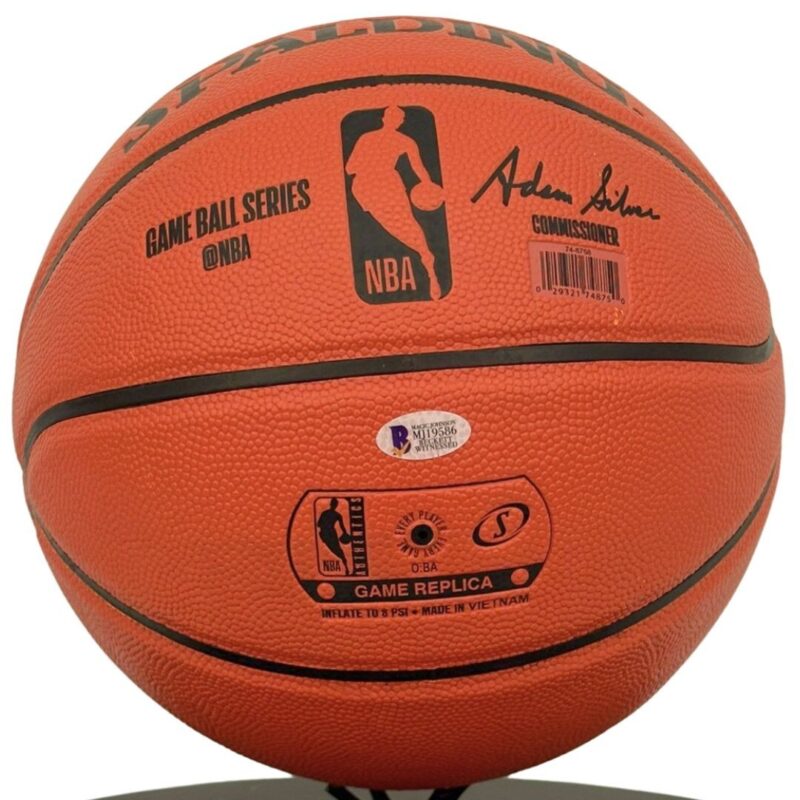 Magic Johnson Los Angeles Lakers Autographed Spalding NBA Basketball (BECKETT) - Image 4