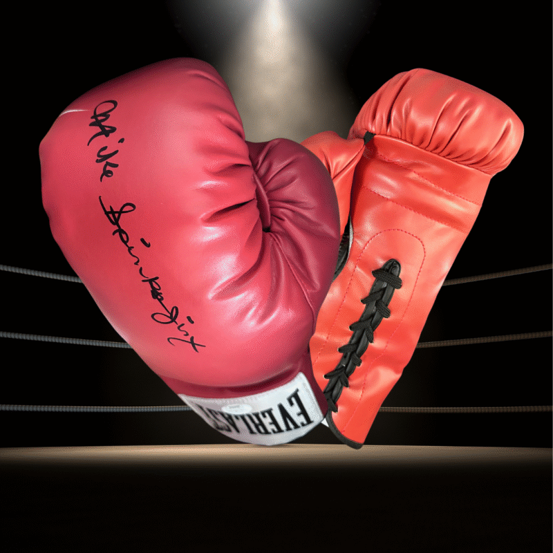 Michael  Spinks Autographed Everlast Boxing Glove - Image 3