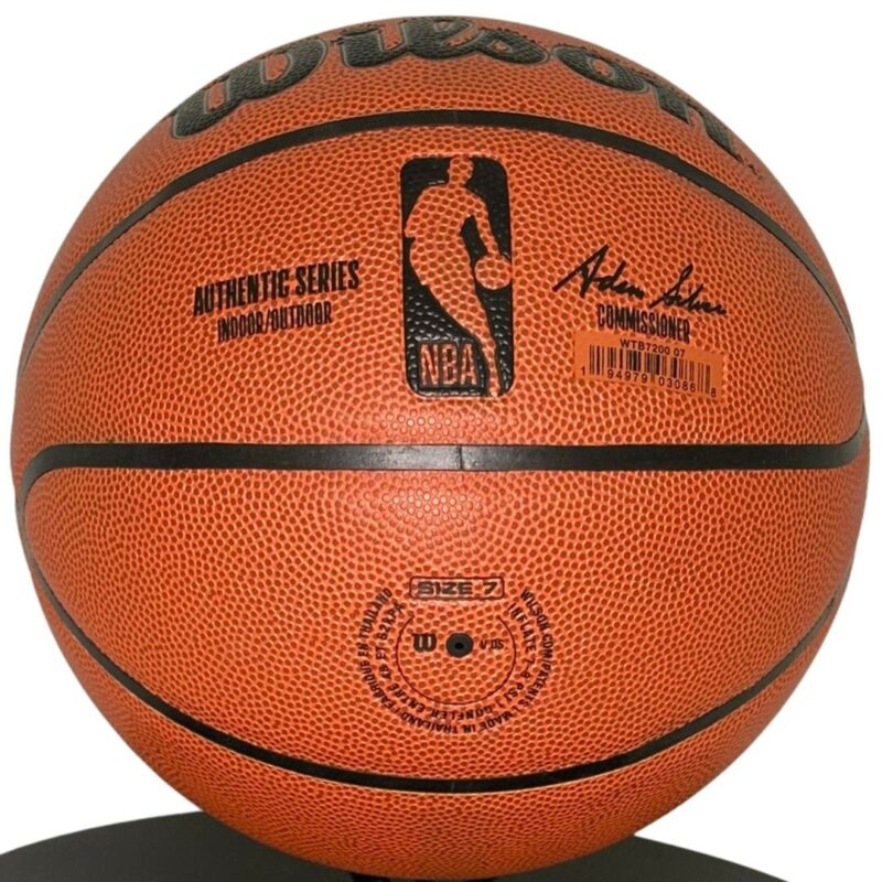 Kevin McHale Boston Celtics Autographed Wilson NBA Basketball (FANATICS CERT.) - Image 7