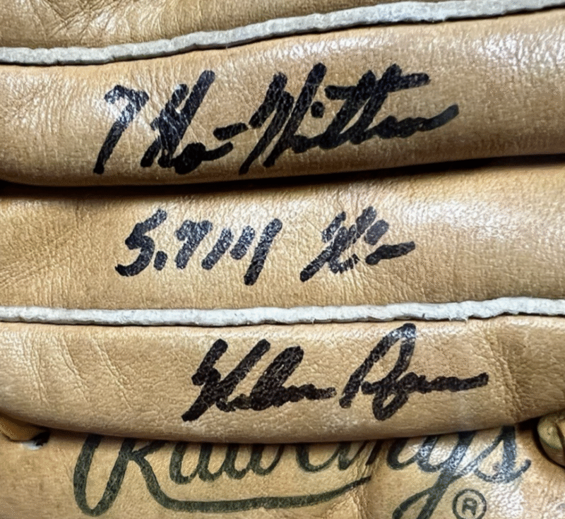 Nolan Ryan Autographed Houston Astros display including Photo, Glove, Bat & Ball - Image 8