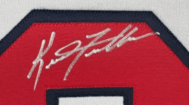 Keith Foulke Autographed Boston Red Sox Mejestic Jersey - Image 6